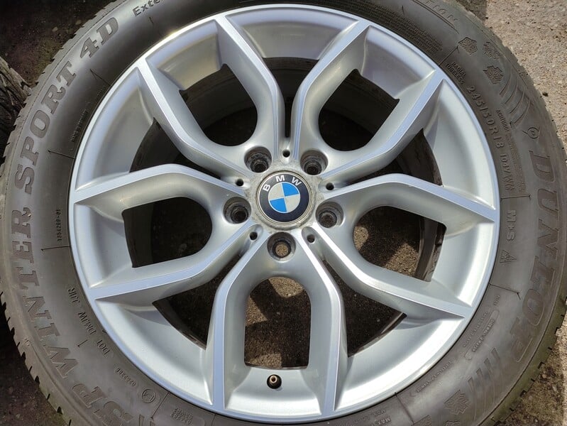 Photo 4 - BMW X3 light alloy R18 rims