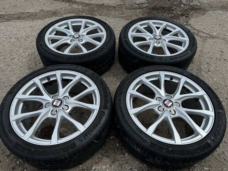 Seat Siunciam, 8J ET48 light alloy R18 rims