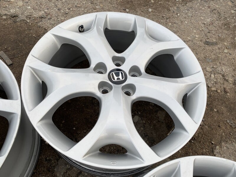 Photo 4 - Honda Siunciam, 7.5J ET50 light alloy R19 rims