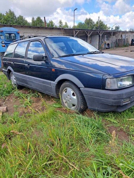 Фотография 1 - Volkswagen Passat 1991 г запчясти