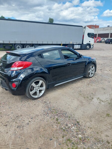 Фотография 2 - Hyundai Veloster 2014 г Хэтчбек