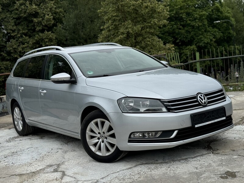 Photo 9 - Volkswagen Passat TDI Trendline 2011 y