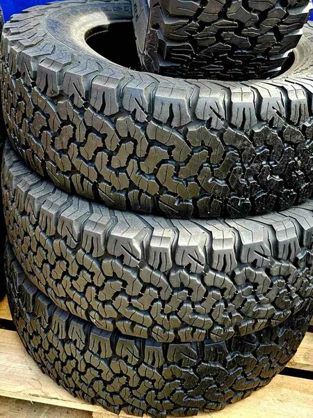 Nuotrauka 1 - BFGoodrich KO2 R20 universalios padangos lengviesiems