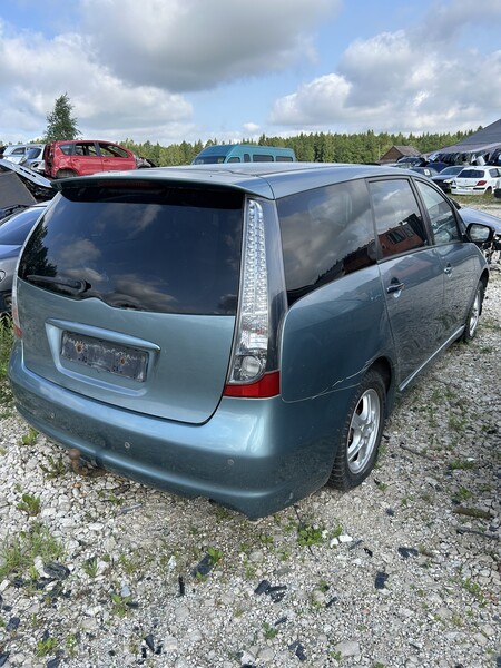 Mitsubishi Grandis 2008 г запчясти