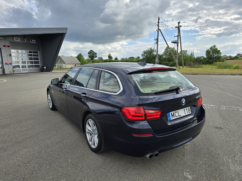 Photo 5 - Bmw 520 F10 d Touring 2011 y