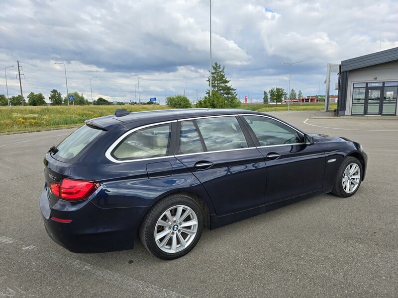 Photo 8 - Bmw 520 F10 d Touring 2011 y