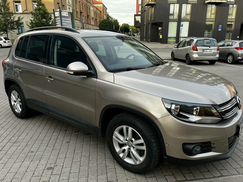 Nuotrauka 9 - Volkswagen Tiguan 2015 m Visureigis / Krosoveris