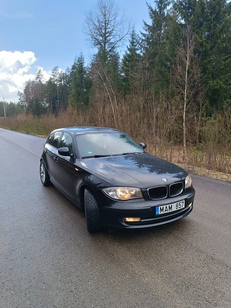 Photo 2 - Bmw 116 2010 y Hatchback