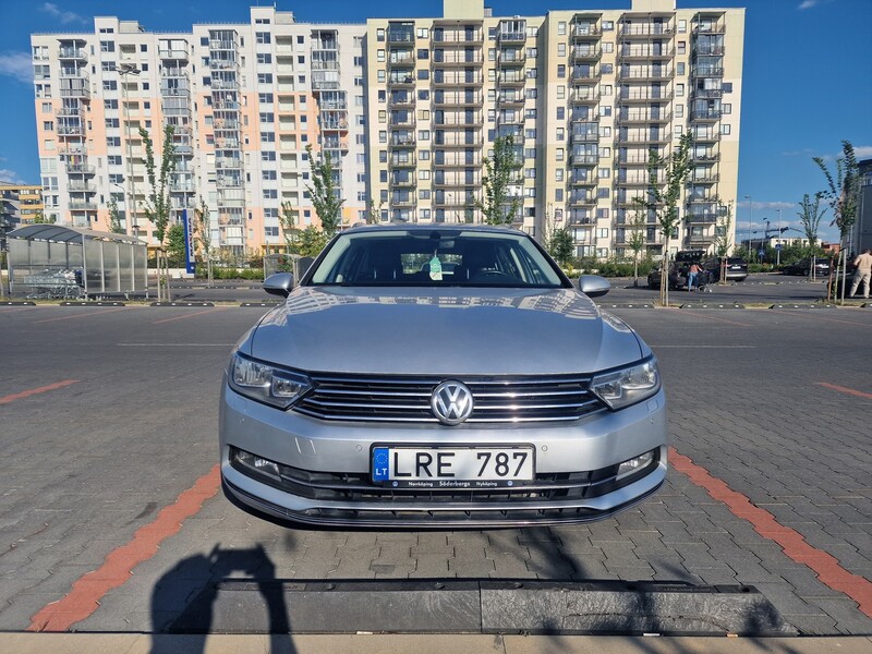 Фотография 2 - Volkswagen Passat 2015 г Универсал