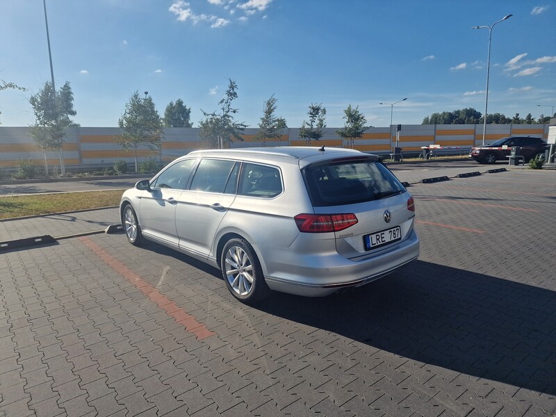 Фотография 4 - Volkswagen Passat 2015 г Универсал