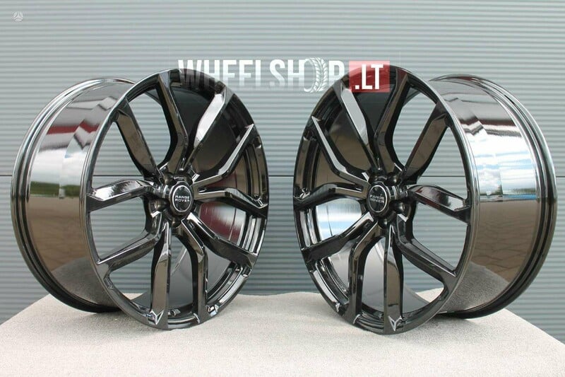 Photo 5 - Land Rover LR328 Style Gloss Black light alloy R22 rims