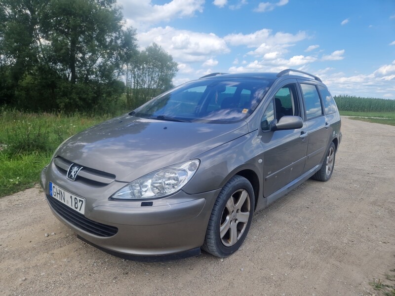 Automobilis, Peugeot 307 2004 y parts