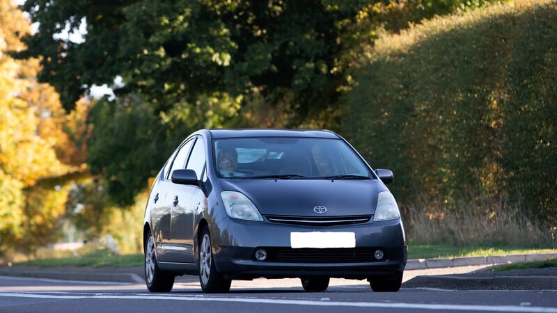 Фотография 3 - Toyota Prius II (2000 - 2003) 2003 г прокат