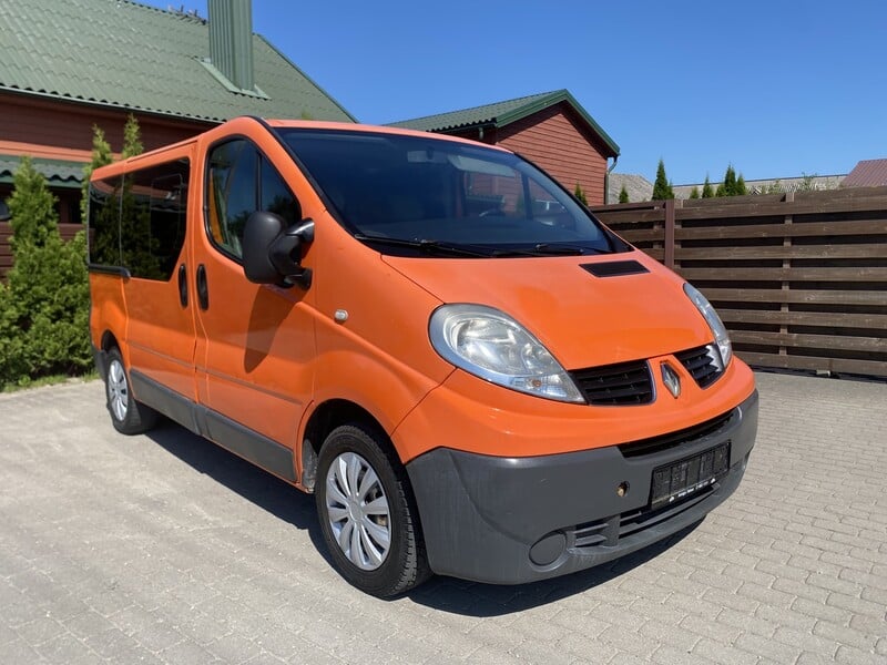 Photo 2 - Renault Trafic L2H1 Komfort 2008 y