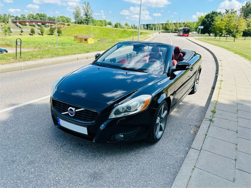 Volvo C70 T5 Momentum aut 2011 m