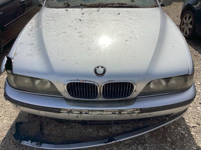 Photo 2 - auto, Bmw 530 2002 y parts