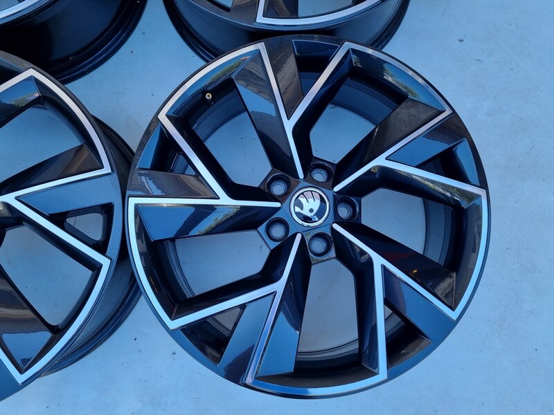 Photo 3 - Skoda Kodiaq originalūs Kodiaq light alloy R19 rims