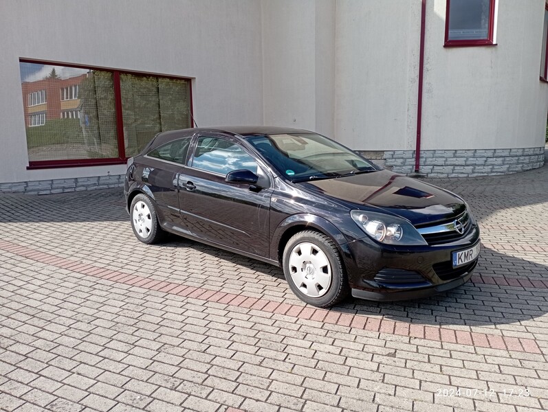 Opel Astra 2007 г Седан