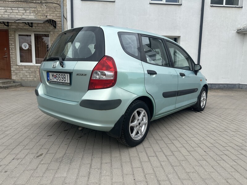 Photo 7 - Honda Jazz 2004 y Hatchback