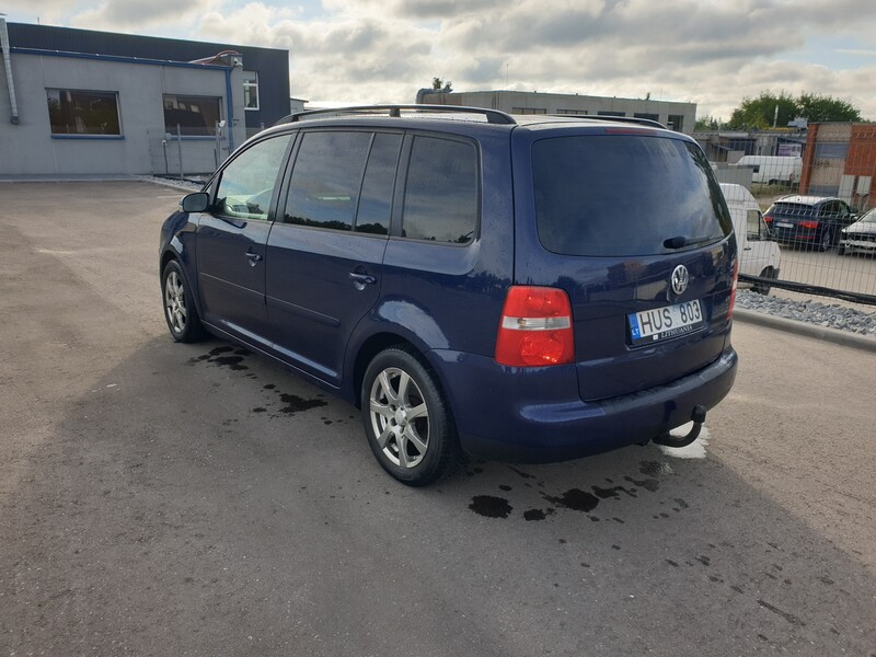 Фотография 8 - Volkswagen Touran TDI Highline DSG 2006 г