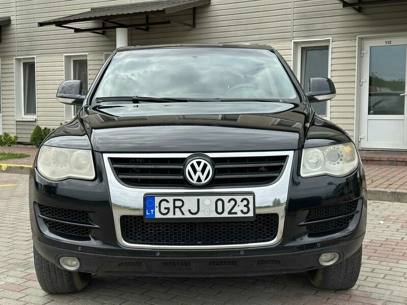 Фотография 2 - Volkswagen Touareg 2008 г Внедорожник