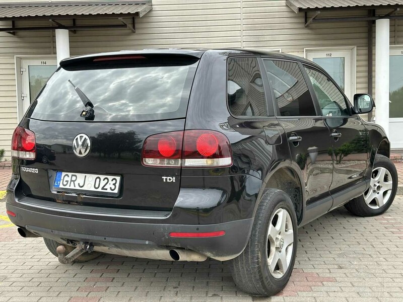 Фотография 4 - Volkswagen Touareg 2008 г Внедорожник