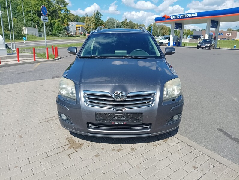 Toyota Avensis 2007 г запчясти