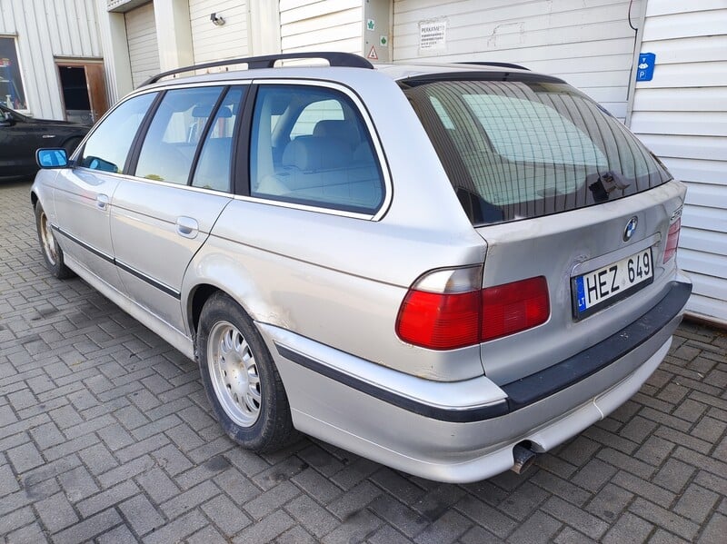 Photo 9 - Bmw 528 i Touring 2000 y