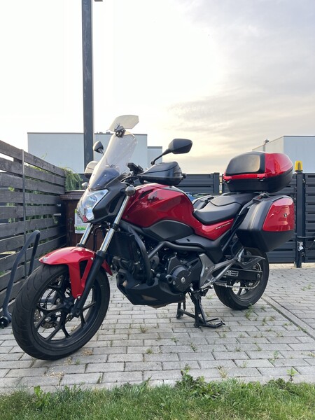 Honda NC750S 2015 m Klasikinis / Streetbike motociklas