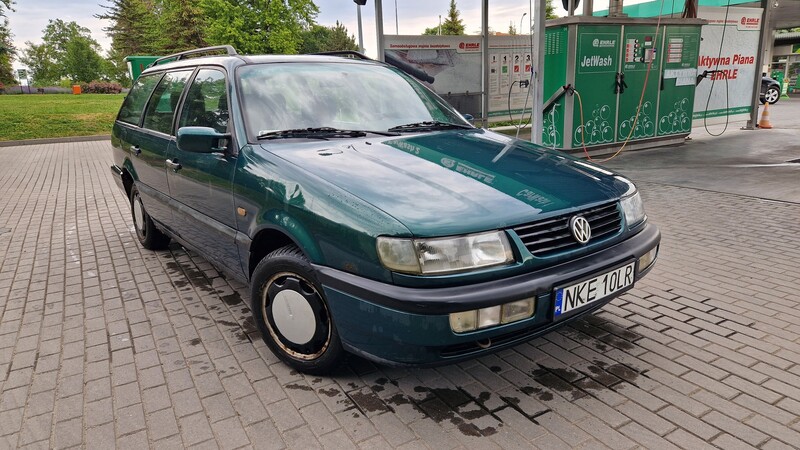 Volkswagen Passat 1994 г Универсал