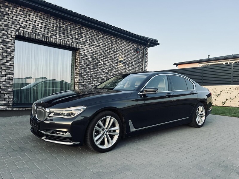 Фотография 4 - Bmw 730 2016 г Седан