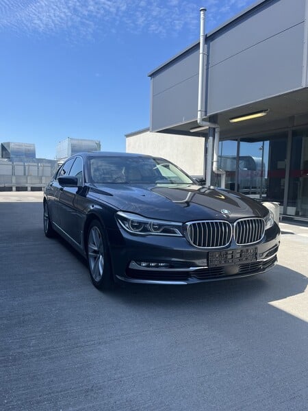 Фотография 7 - Bmw 730 2016 г Седан