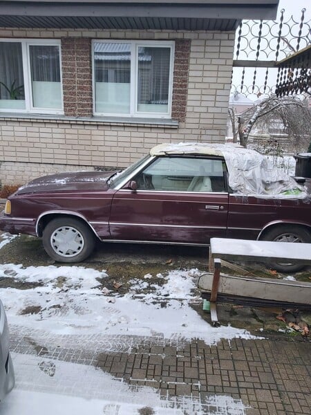 Photo 2 - Dodge 1986 y Convertible