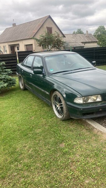 Photo 2 - Bmw 750 2002 y Sedan