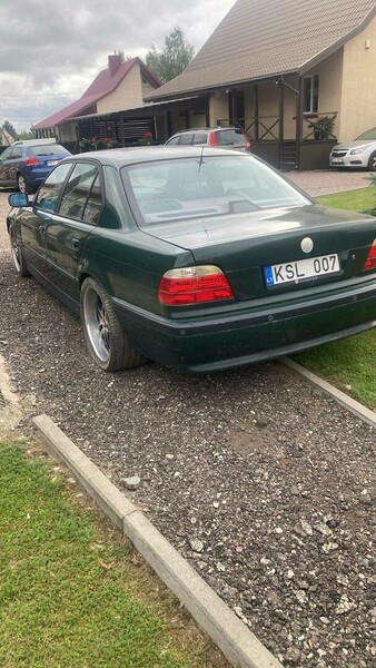 Photo 4 - Bmw 750 2002 y Sedan