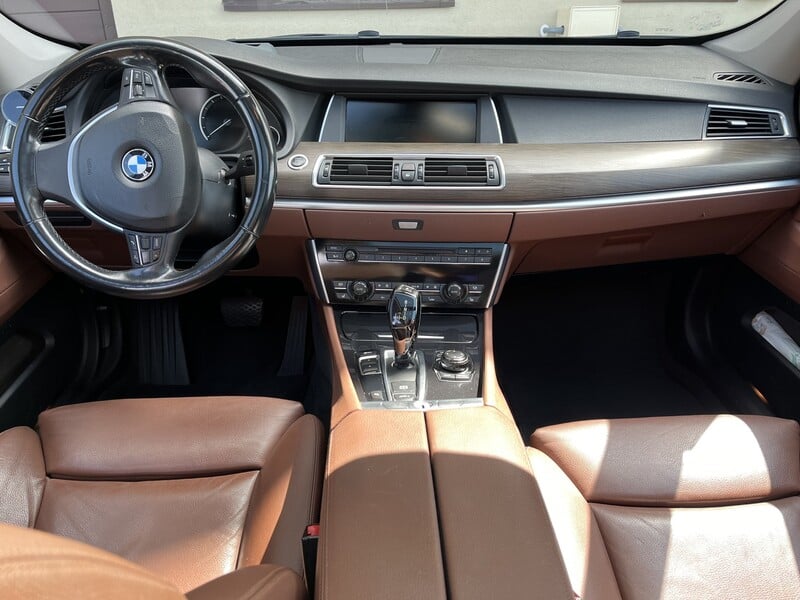 Photo 3 - Bmw 530 Gran Turismo 2010 y Hatchback