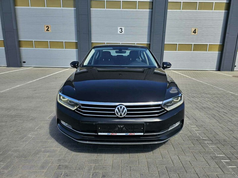 Volkswagen Passat 2015 г Седан