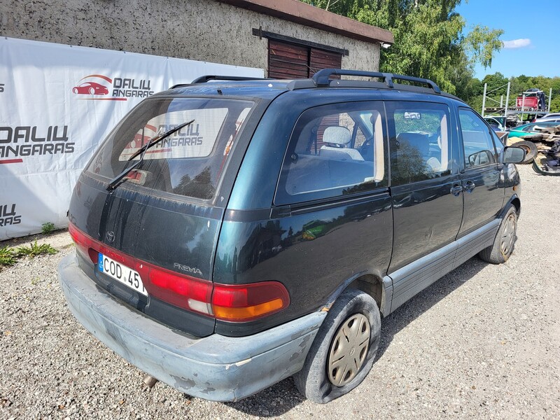 Nuotrauka 3 - Toyota Previa 1999 m dalys