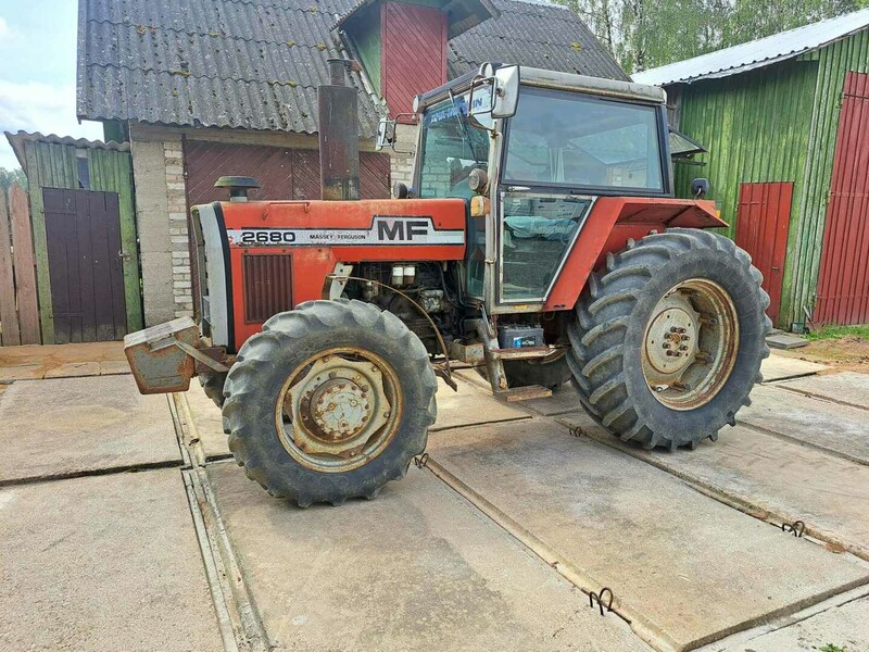 Massey 2680 1989 y Tractor