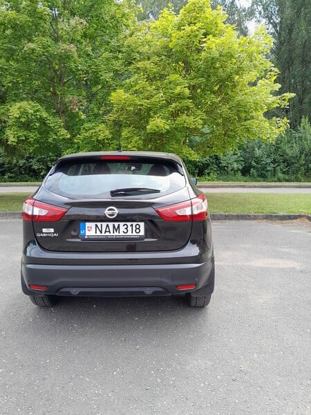 Photo 2 - Nissan Qashqai 2015 y Hatchback