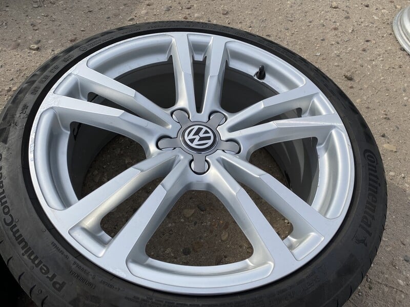 Photo 4 - Volkswagen Siunciam, 7,5J ET51 light alloy R18 rims