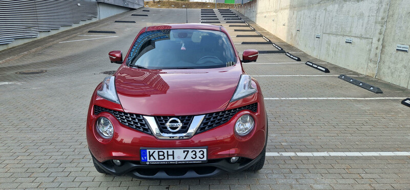 Nissan Juke 2017 г Внедорожник / Кроссовер