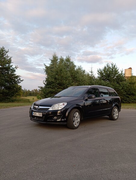 Opel Astra 2010 y Wagon