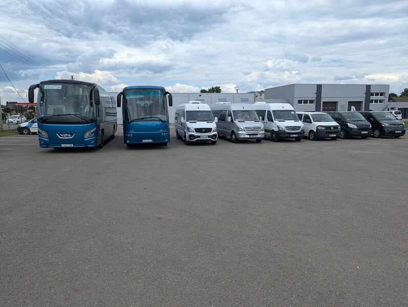 Photo 1 - Mercedes-Benz Sprinter 2012 y Heavy minibus rent