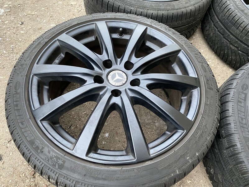 Photo 2 - Mercedes-Benz Siunciam, 8J ET40 light alloy R18 rims