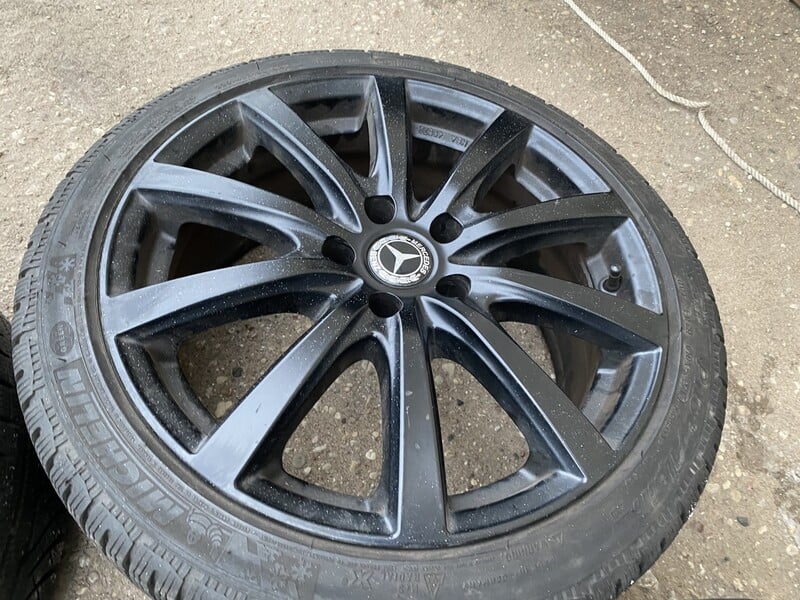 Photo 4 - Mercedes-Benz Siunciam, 8J ET40 light alloy R18 rims