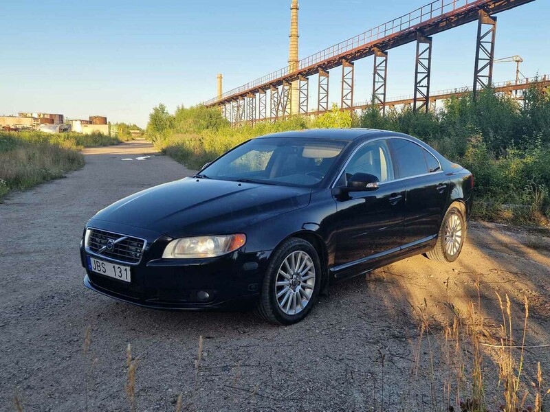 Volvo S80 II 2009 y