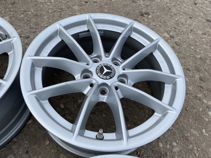 Photo 4 - Mercedes-Benz Siunciam, 6.5J ET22 light alloy R16 rims