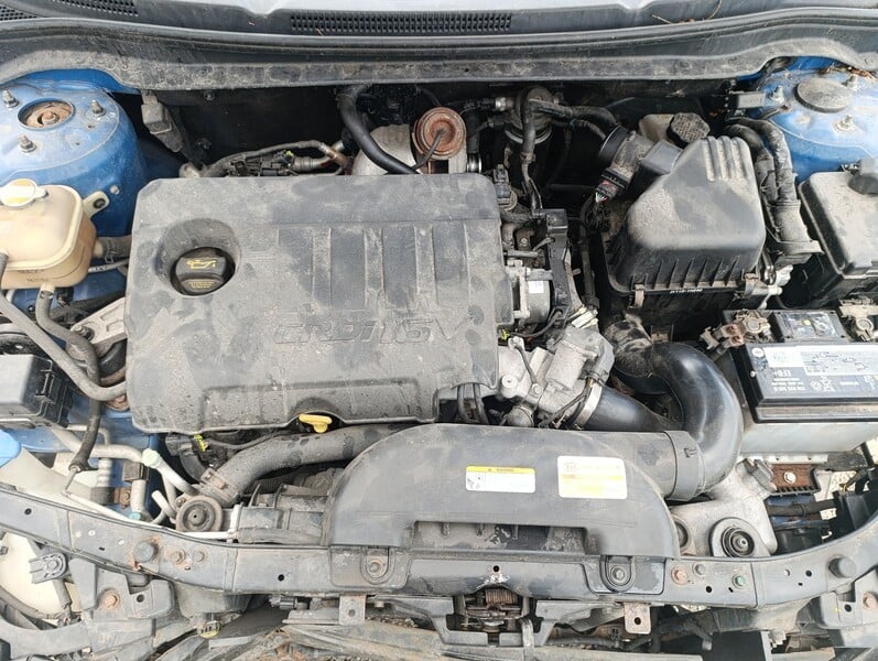 Photo 10 - Kia Cee'd 2009 y parts