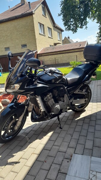 Yamaha FZS 2004 m Kelioninis / Touring / Sport Touring motociklas